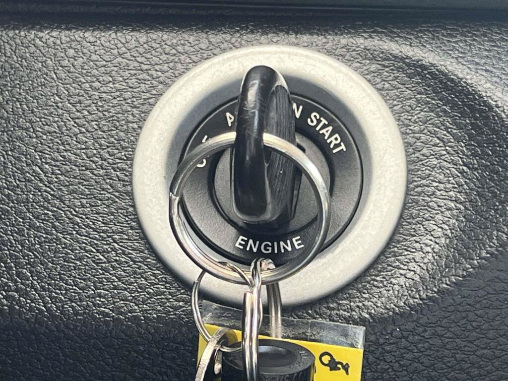 Used 2019 RAM 1500 Tradesman w/ Chrome Appearance Group RWD image 32