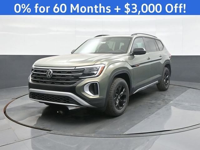 New 2026 Volkswagen Atlas Peak Edition image 3