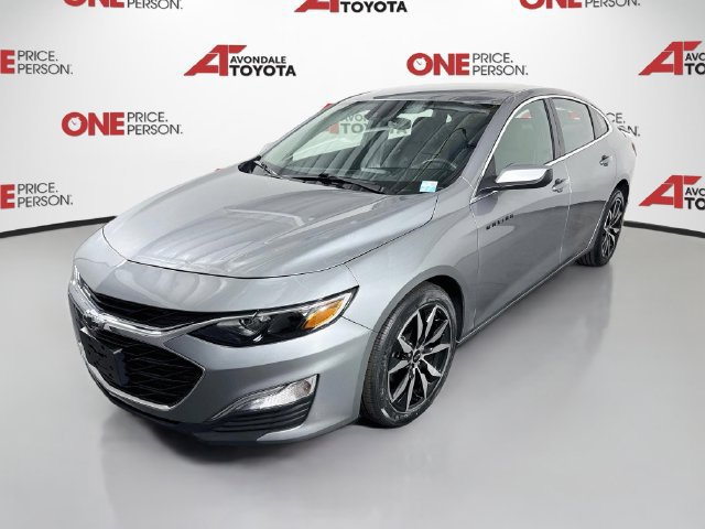Used 2025 Chevrolet Malibu RS FWD image 3