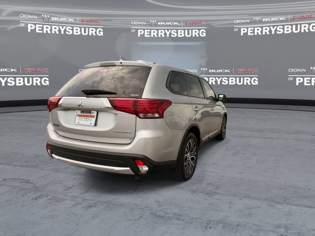 Used 2018 Mitsubishi Outlander ES AWD/4WD image 7