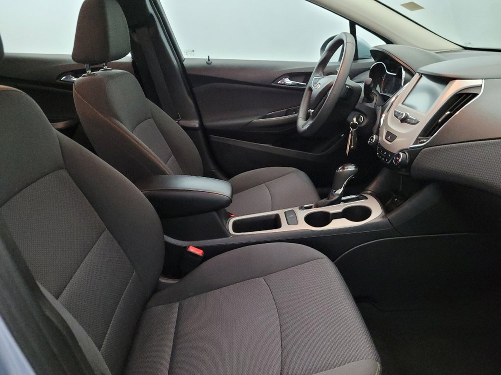 Used 2018 Chevrolet Cruze LS w/ LS Fleet Convenience Package image 21