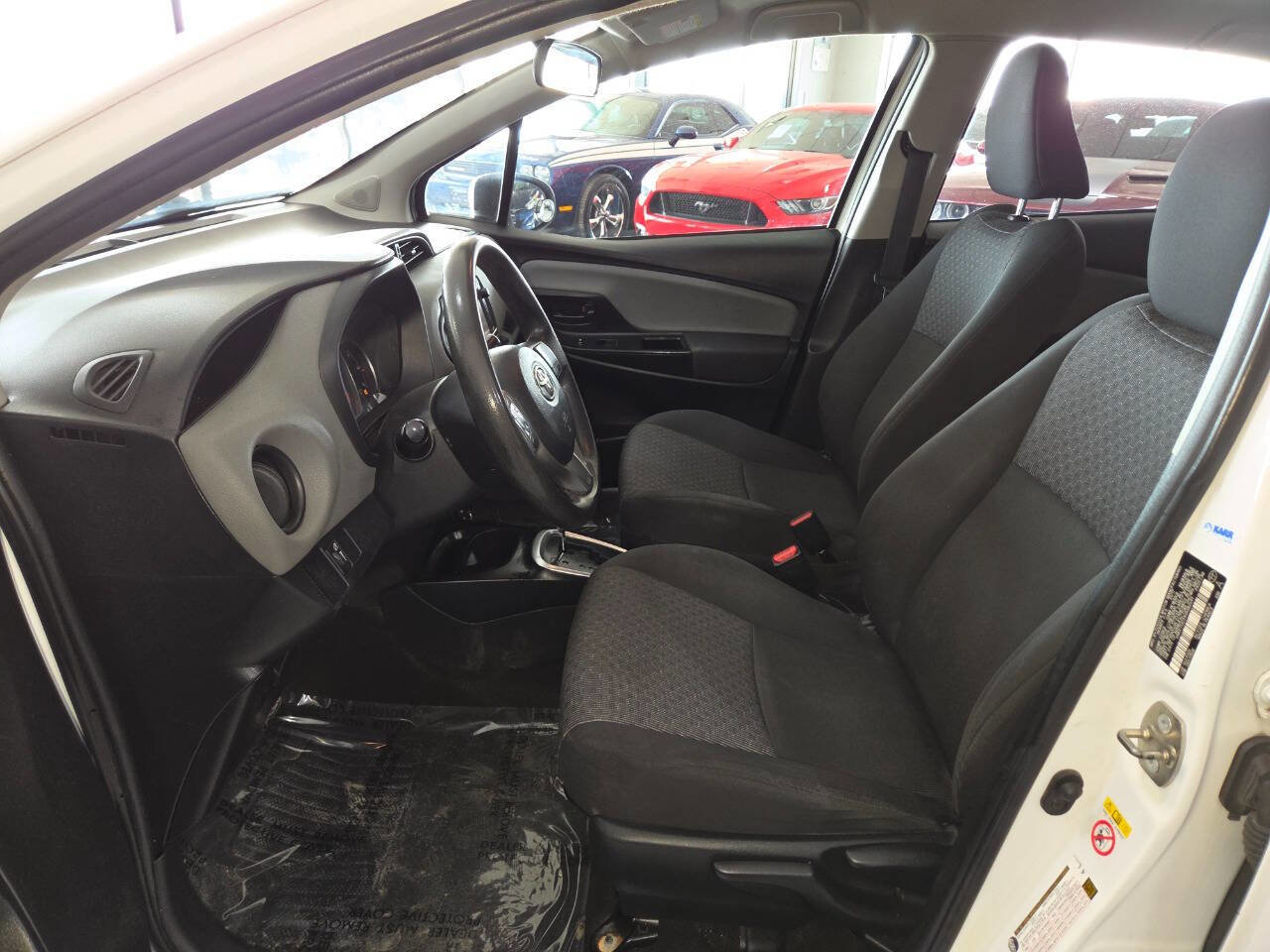 Used 2017 Toyota Yaris L FWD image 14