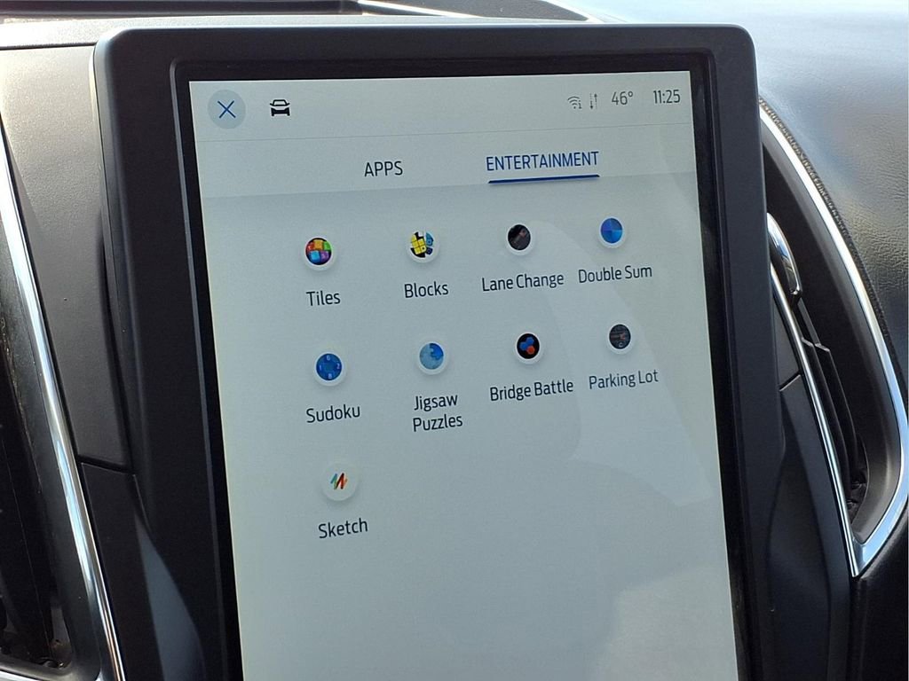 Used 2022 Ford Edge Titanium image 6