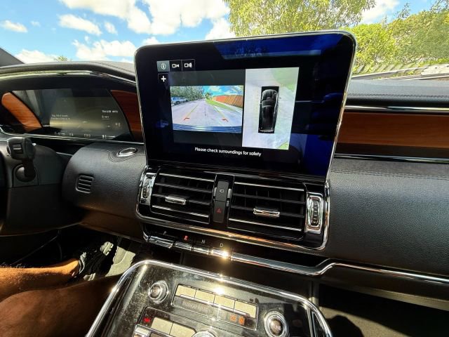 Used 2019 Lincoln Navigator L Reserve w/ Cargo Package image 25