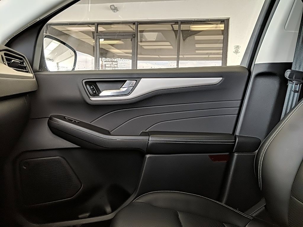 Used 2022 Ford Escape SEL image 23