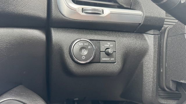 Used 2017 GMC Acadia Limited SLT image 25