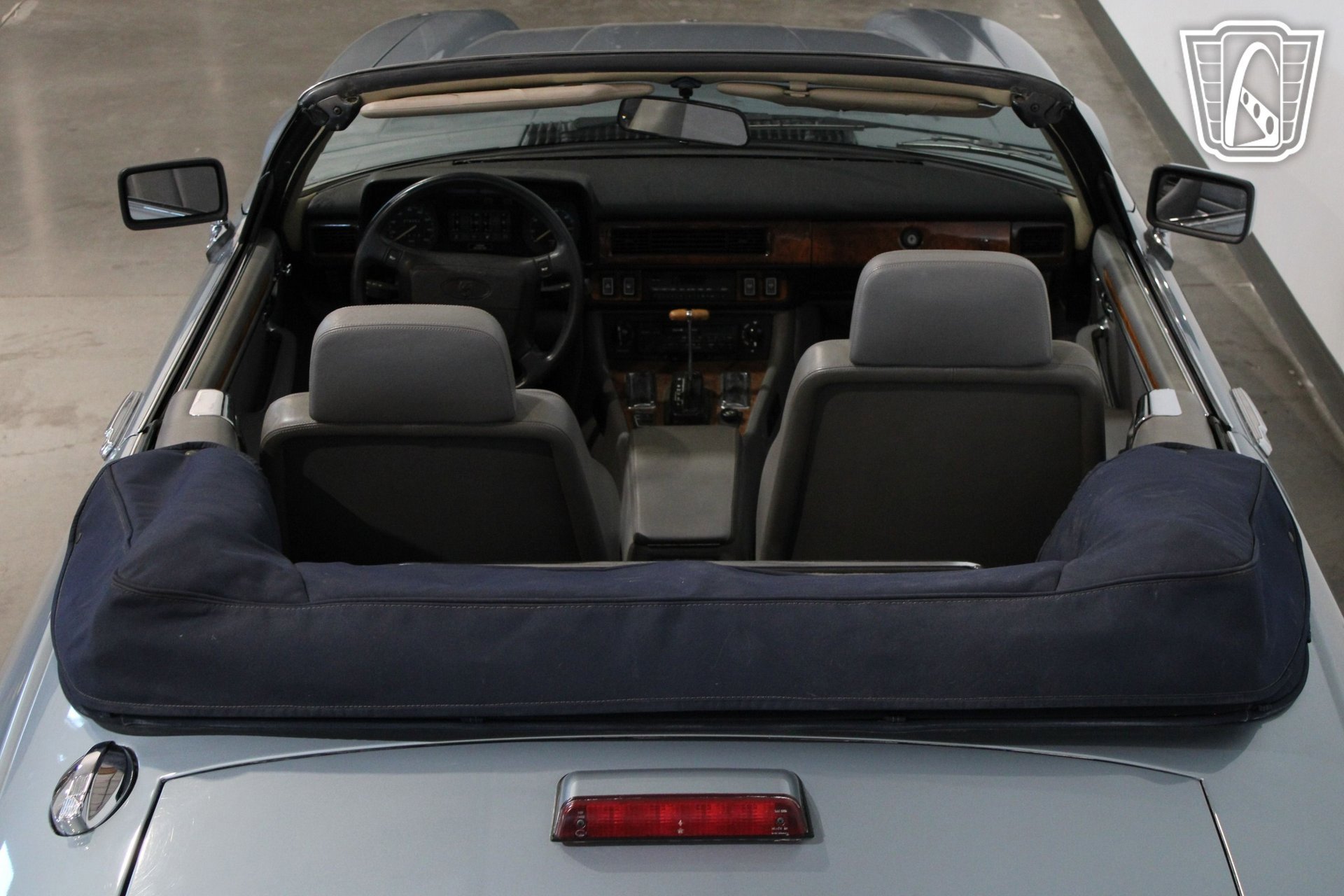 Used 1990 Jaguar XJS V12 Convertible RWD image 32