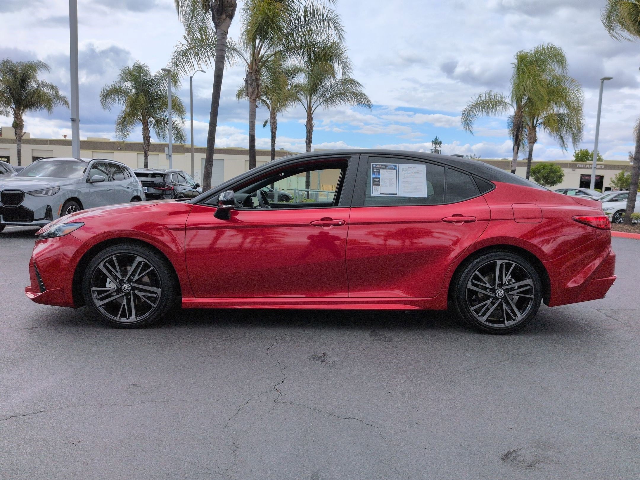 Used 2025 Toyota Camry XSE FWD image 7