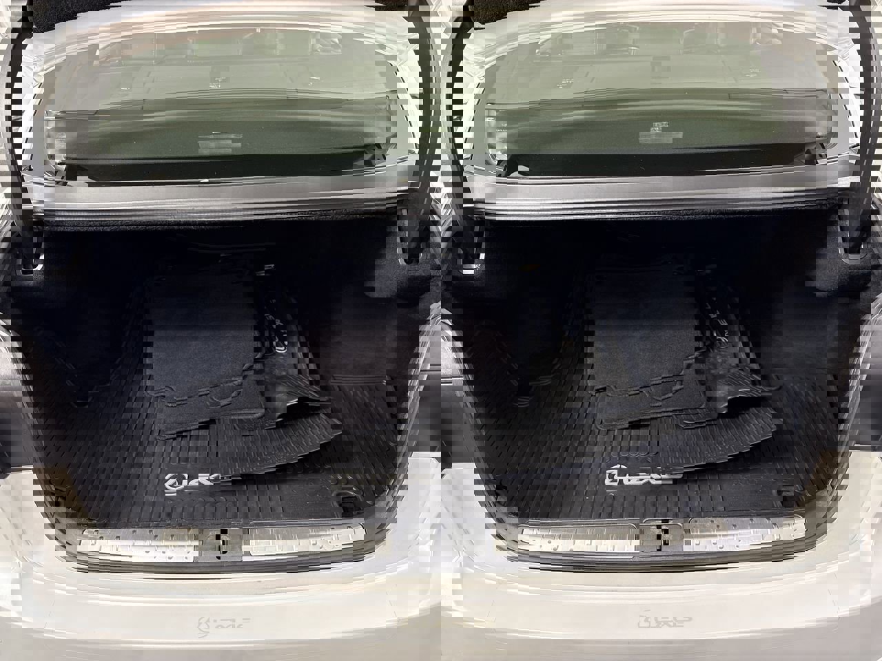 Used 2021 Lexus LS 500 AWD w/ Interior Upgrade Package image 36