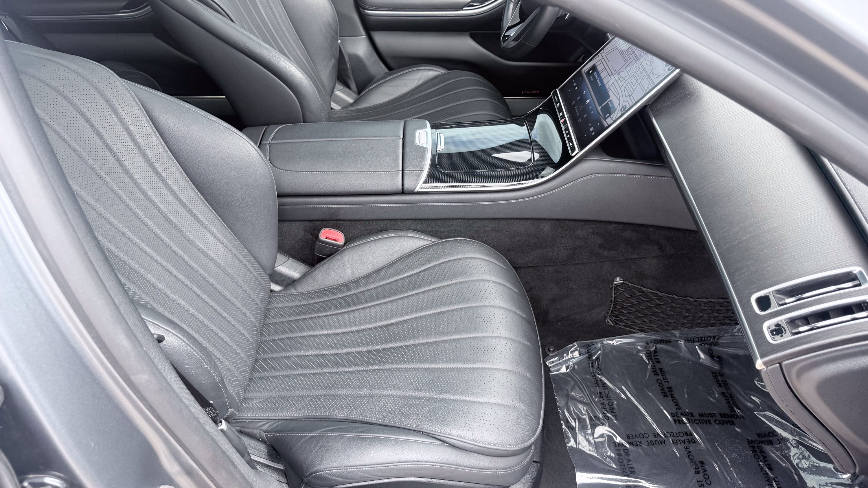 Used 2023 Mercedes-Benz S 500 4MATIC w/ AMG Line image 48
