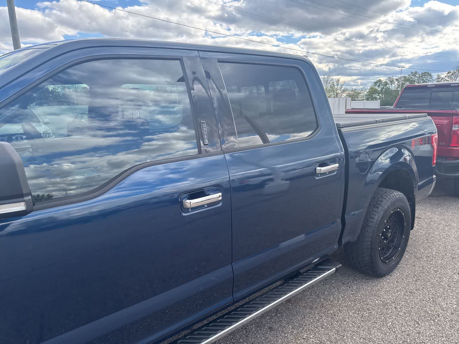 Used 2015 Ford F150 XLT w/ Equipment Group 302A Luxury AWD/4WD image 2