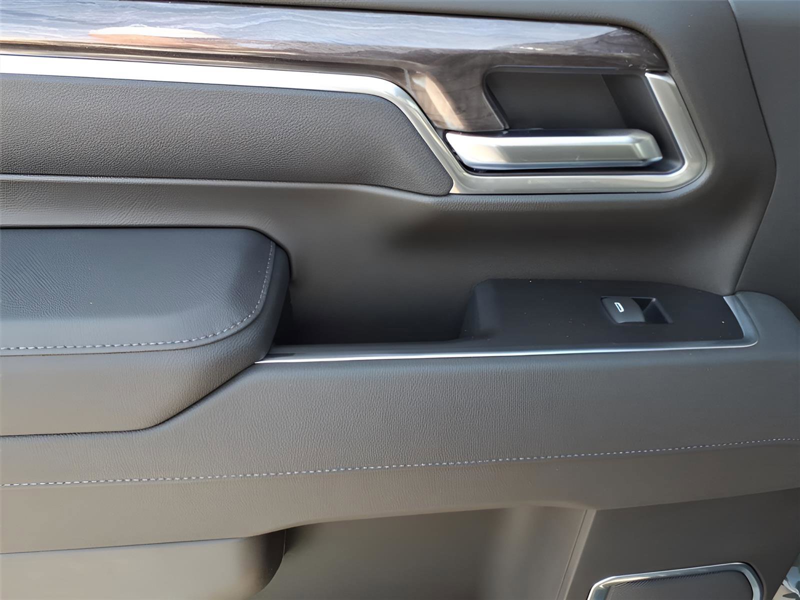 New 2026 Chevrolet Silverado 2500 LTZ image 10