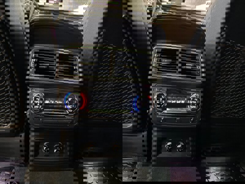 Used 2018 Audi Q7 3.0T Prestige image 71