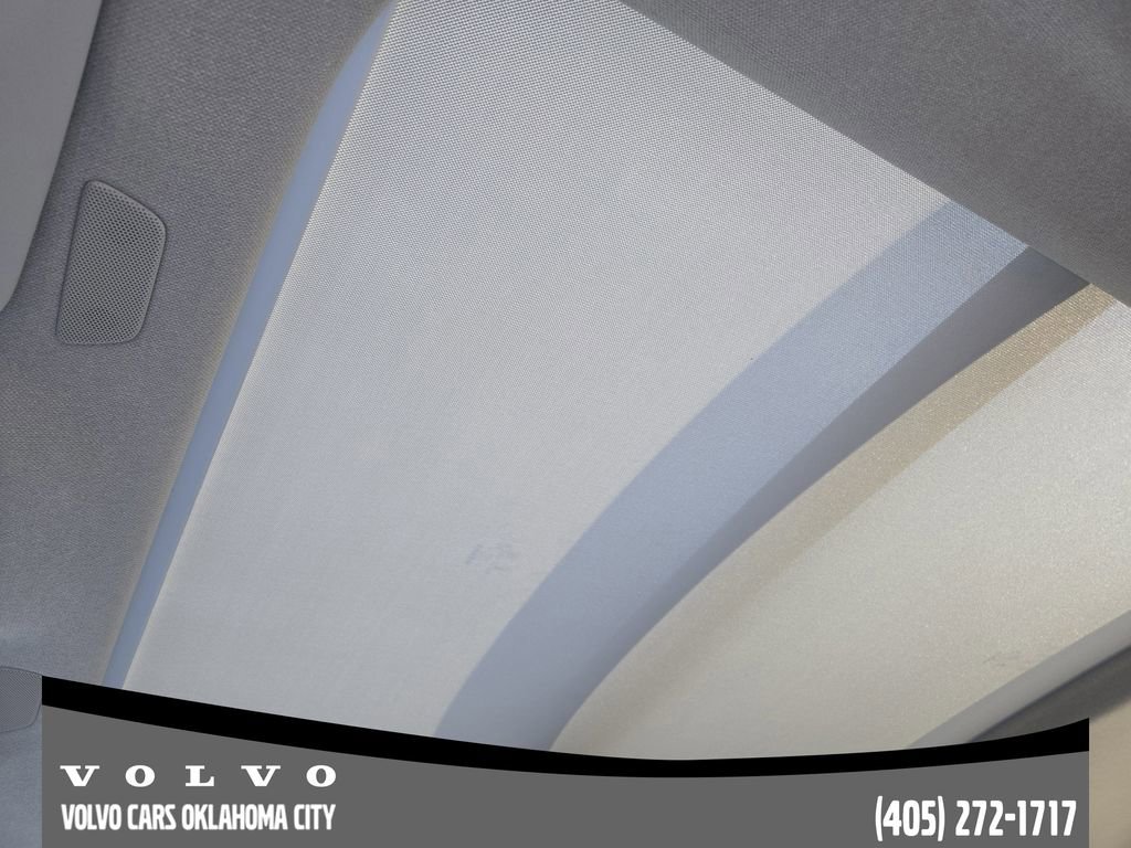 New 2026 Volvo XC40 B5 Plus w/ Protection Package Premier image 24