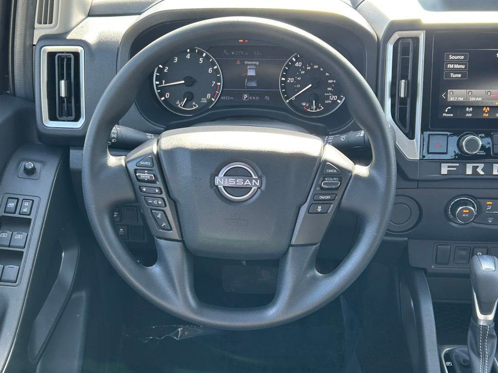 Used 2026 Nissan Frontier SV image 34