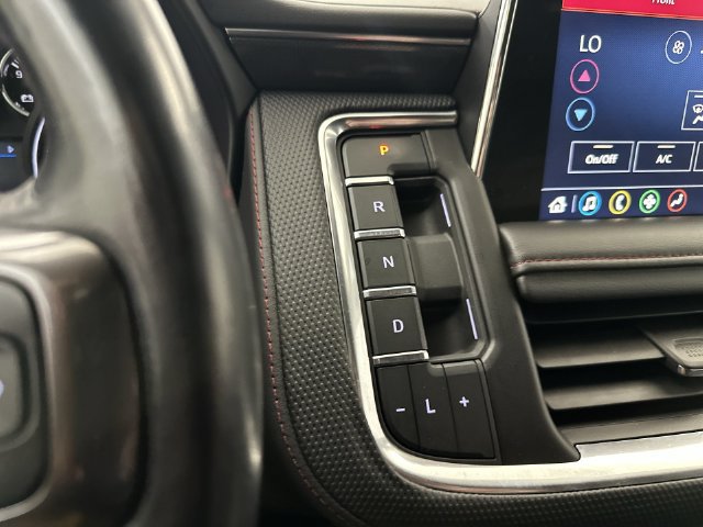 Used 2021 Chevrolet Tahoe RST w/ Luxury Package AWD/4WD image 24