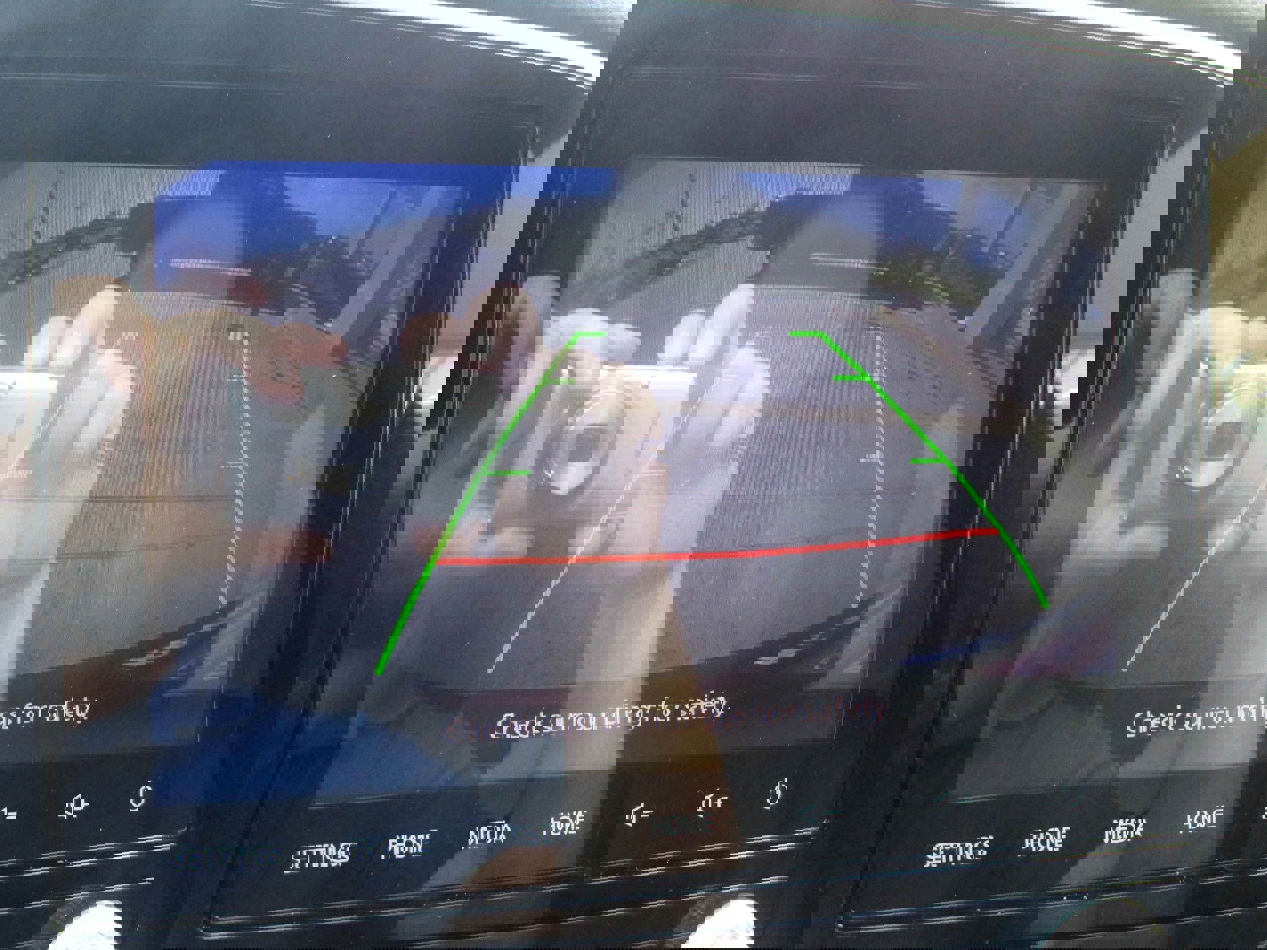 Used 2020 Mitsubishi Outlander SEL image 25