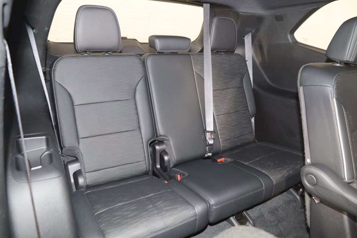 Used 2025 Buick Enclave Sport Touring FWD image 14
