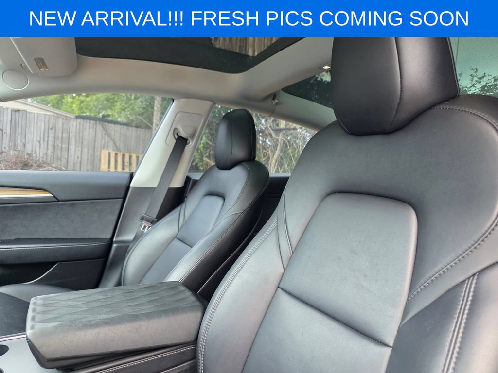 Used 2022 Tesla Model 3 Long Range AWD/4WD image 9