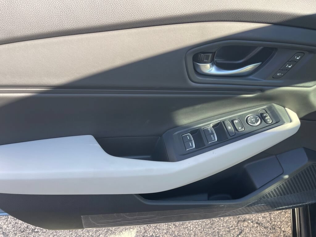 New 2026 Honda Accord EX-L image 7