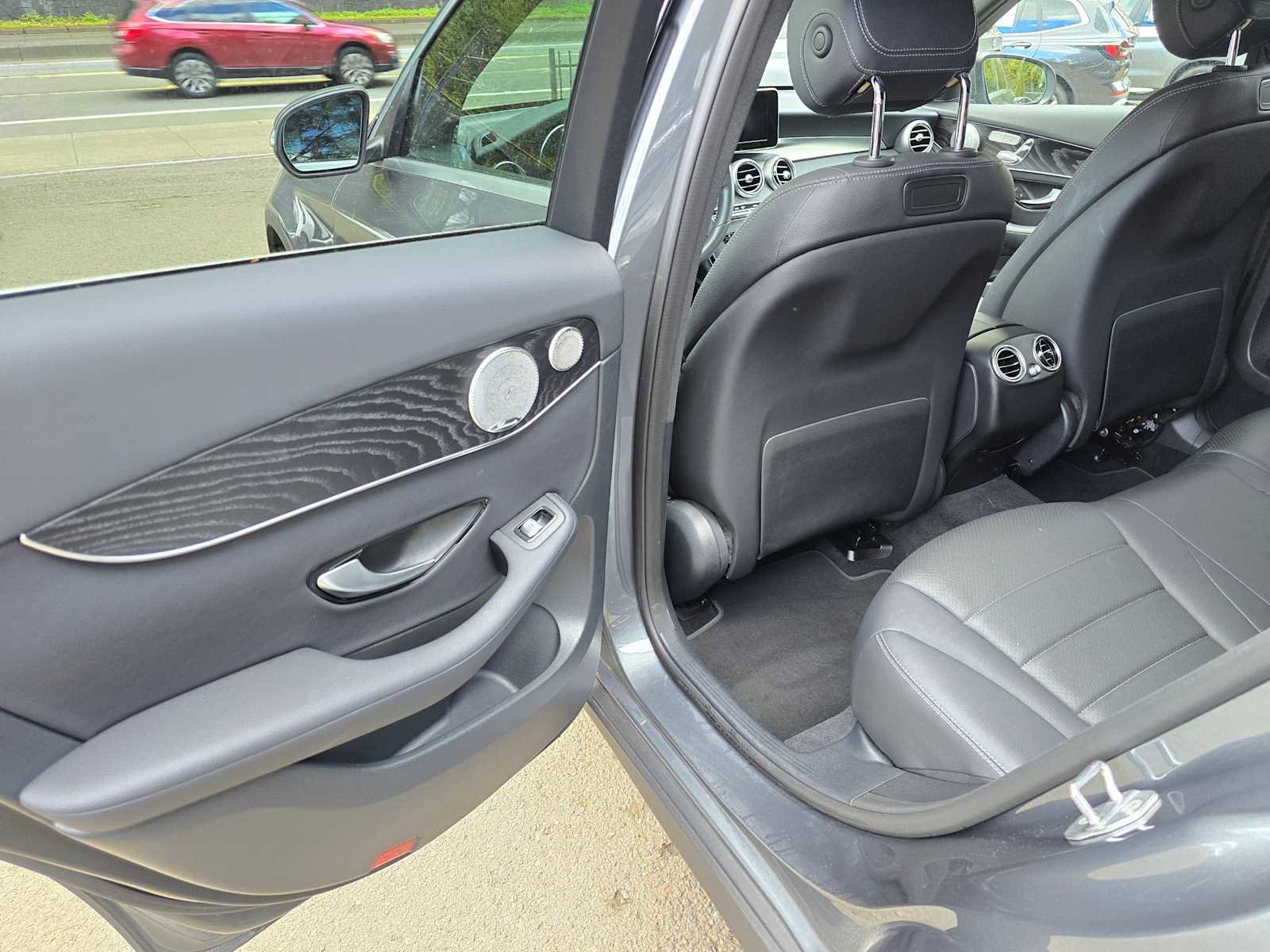 Used 2018 Mercedes-Benz GLC 300 image 15