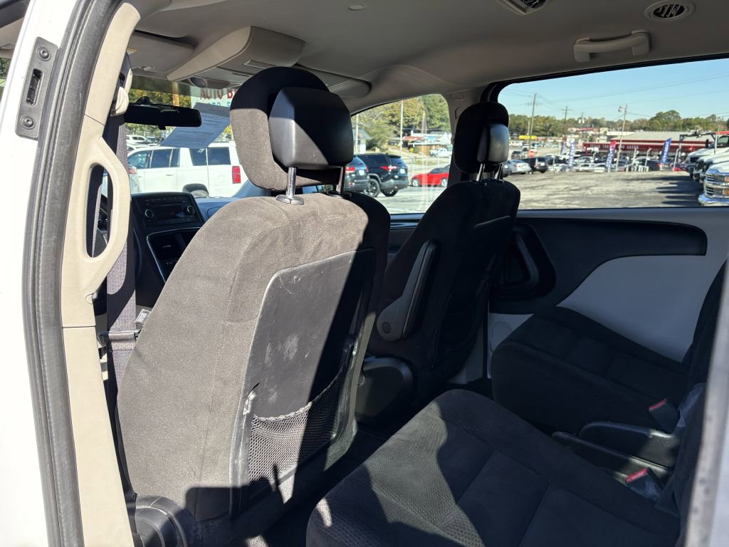 Used 2016 Dodge Grand Caravan SE w/ Quick Order Package 29E SE image 13