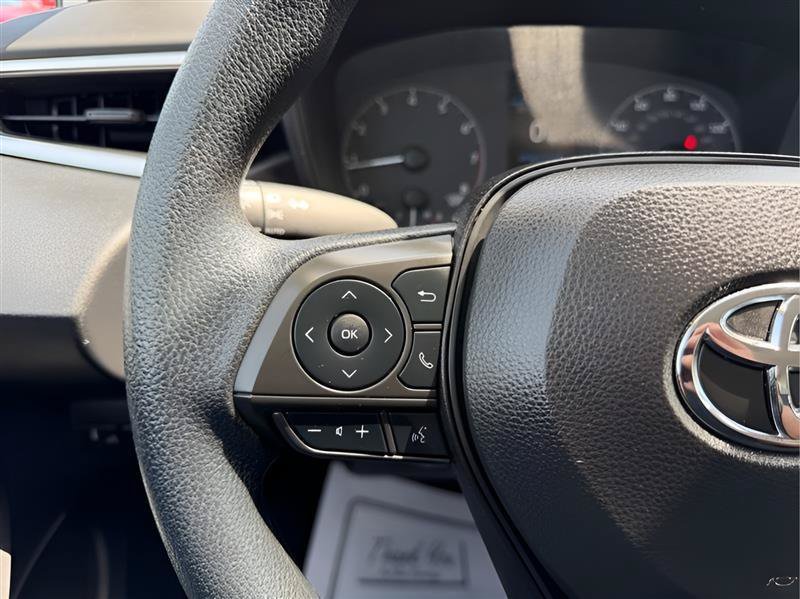 Used 2023 Toyota Corolla LE FWD image 39