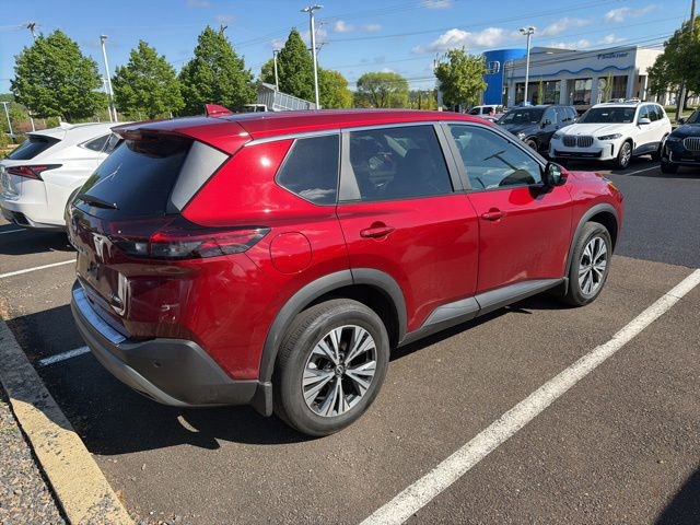 Used 2022 Nissan Rogue SV AWD/4WD image 4
