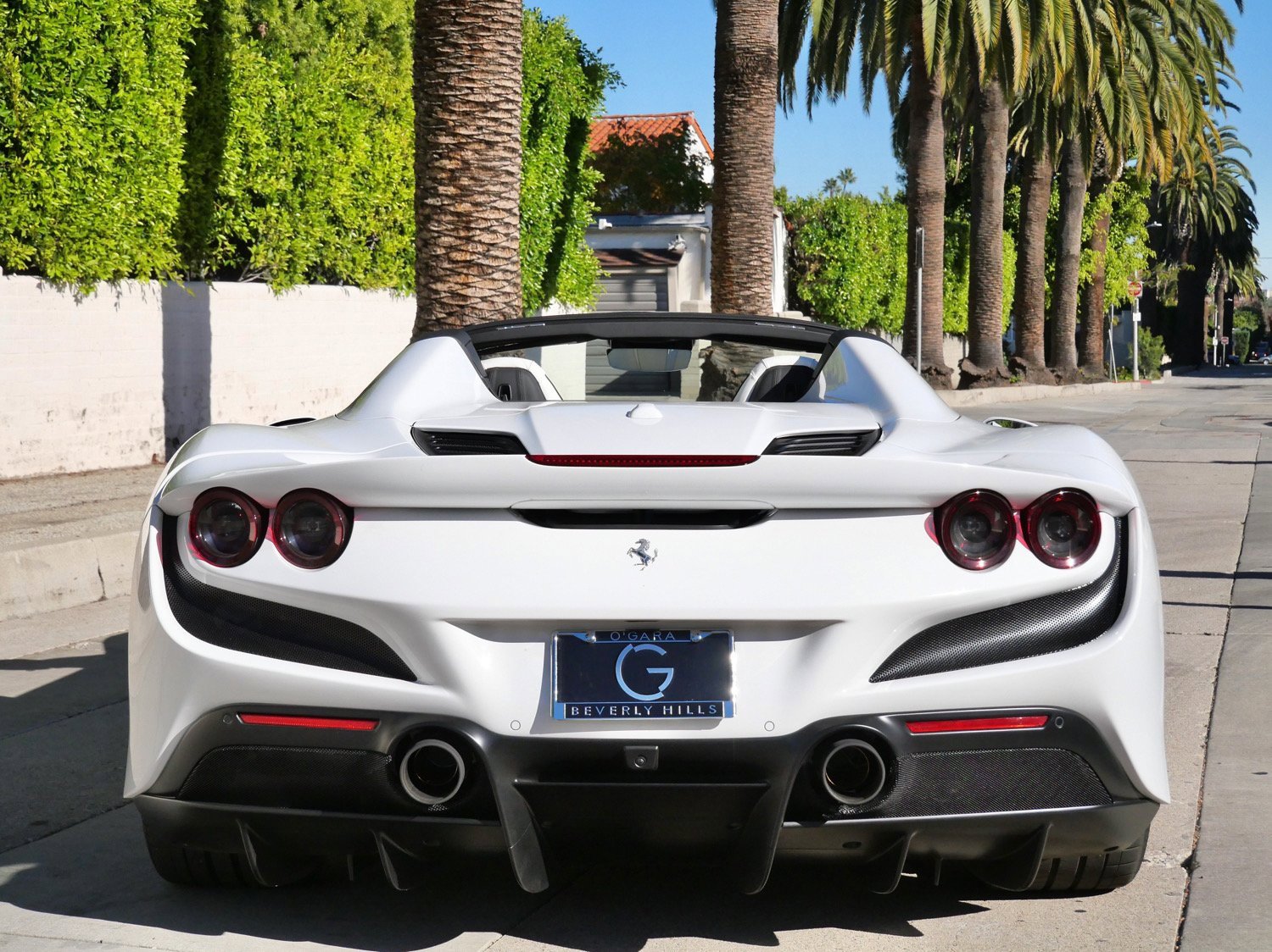 Used 2022 Ferrari F8 Tributo image 8