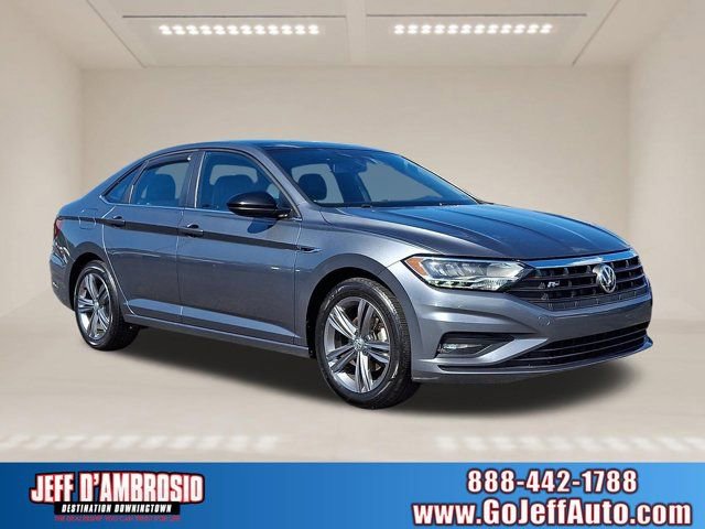 Used 2020 Volkswagen Jetta SE FWD image 1