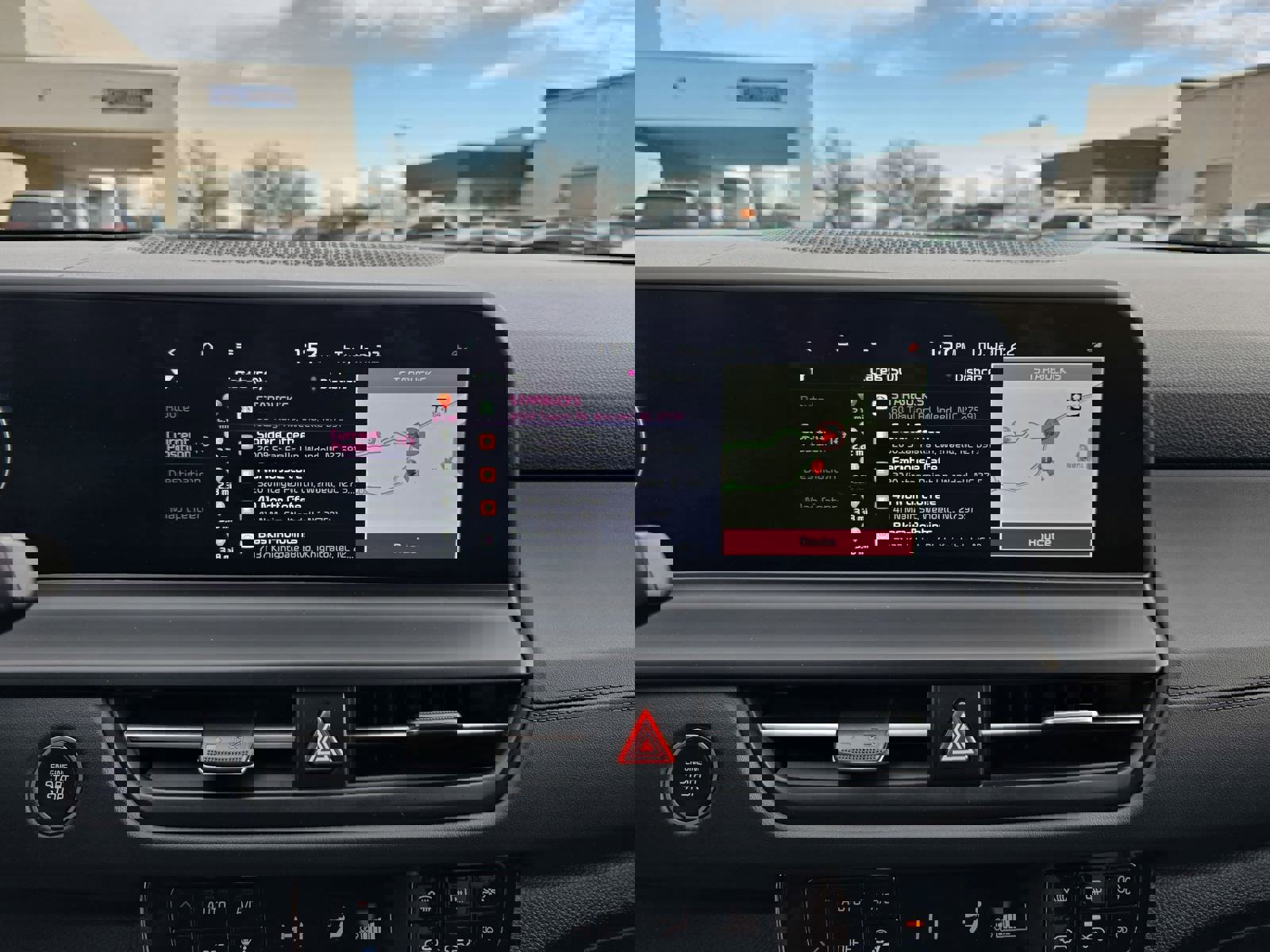 Used 2024 Kia Seltos SX w/ SX Sunroof Package image 23