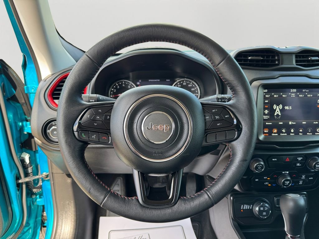 Used 2022 Jeep Renegade Trailhawk w/ Trailer Tow Group image 19