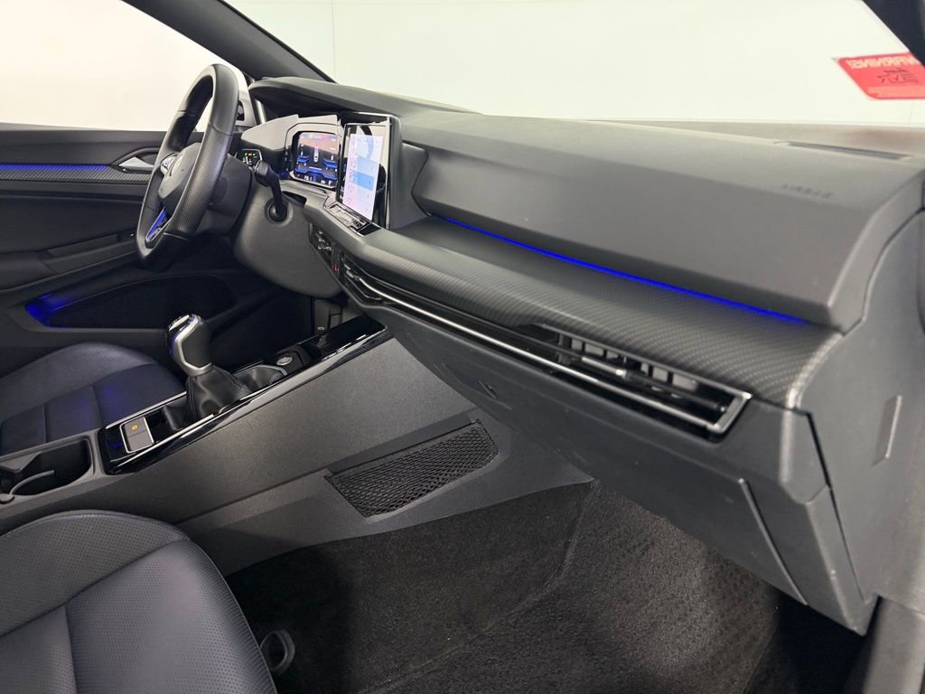 Used 2023 Volkswagen Golf R AWD/4WD image 32