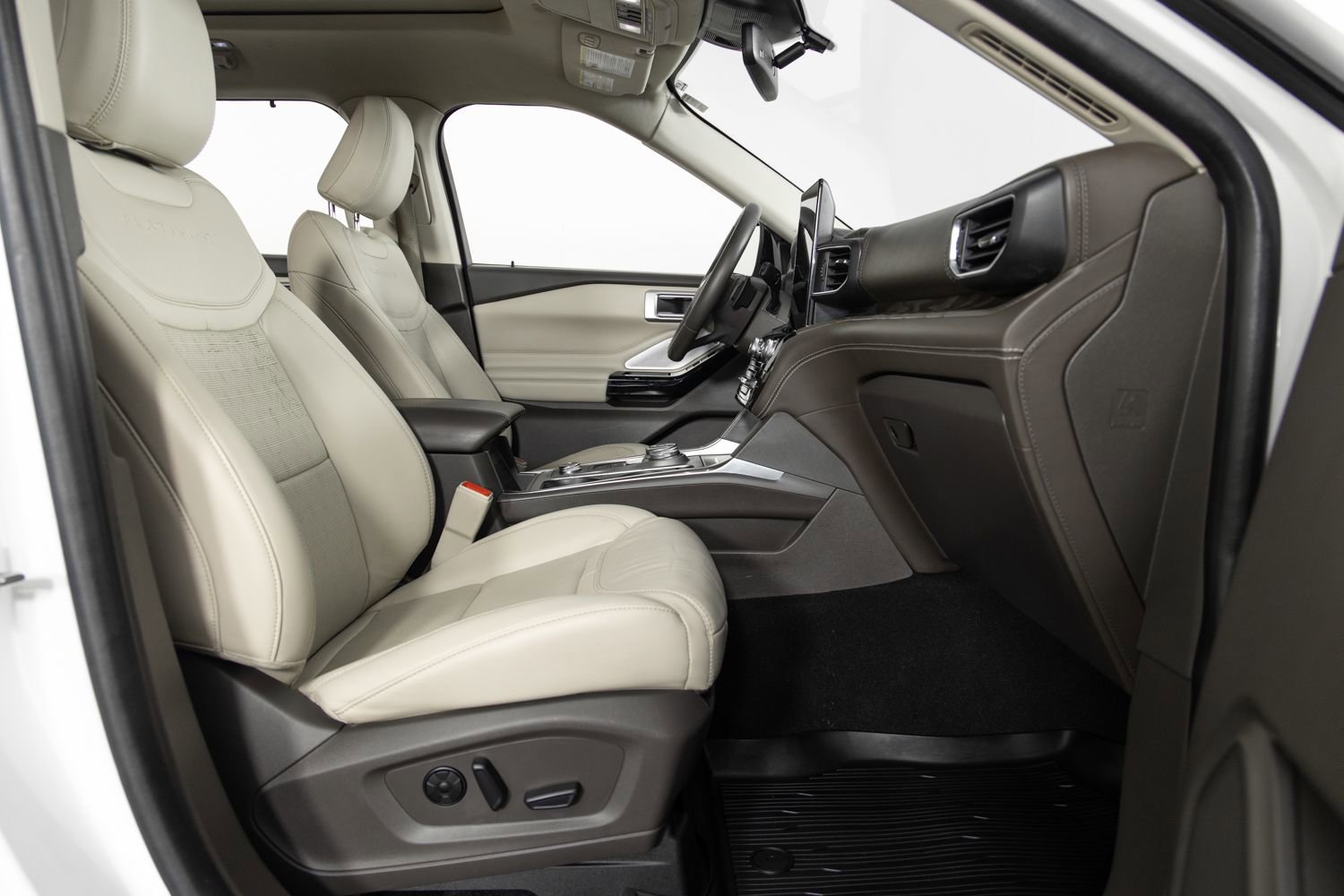 Used 2021 Ford Explorer Platinum w/ Equipment Group 601A image 28