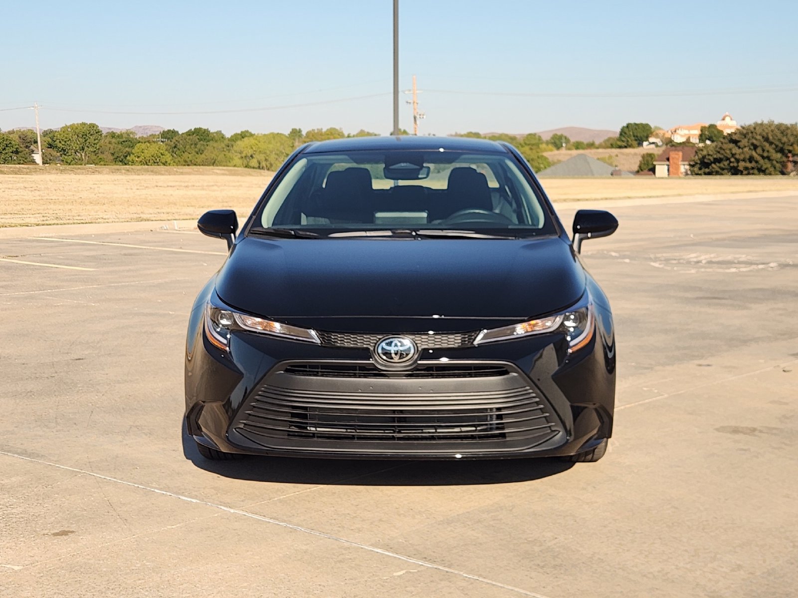 New 2027 Toyota Corolla LE FWD image 6