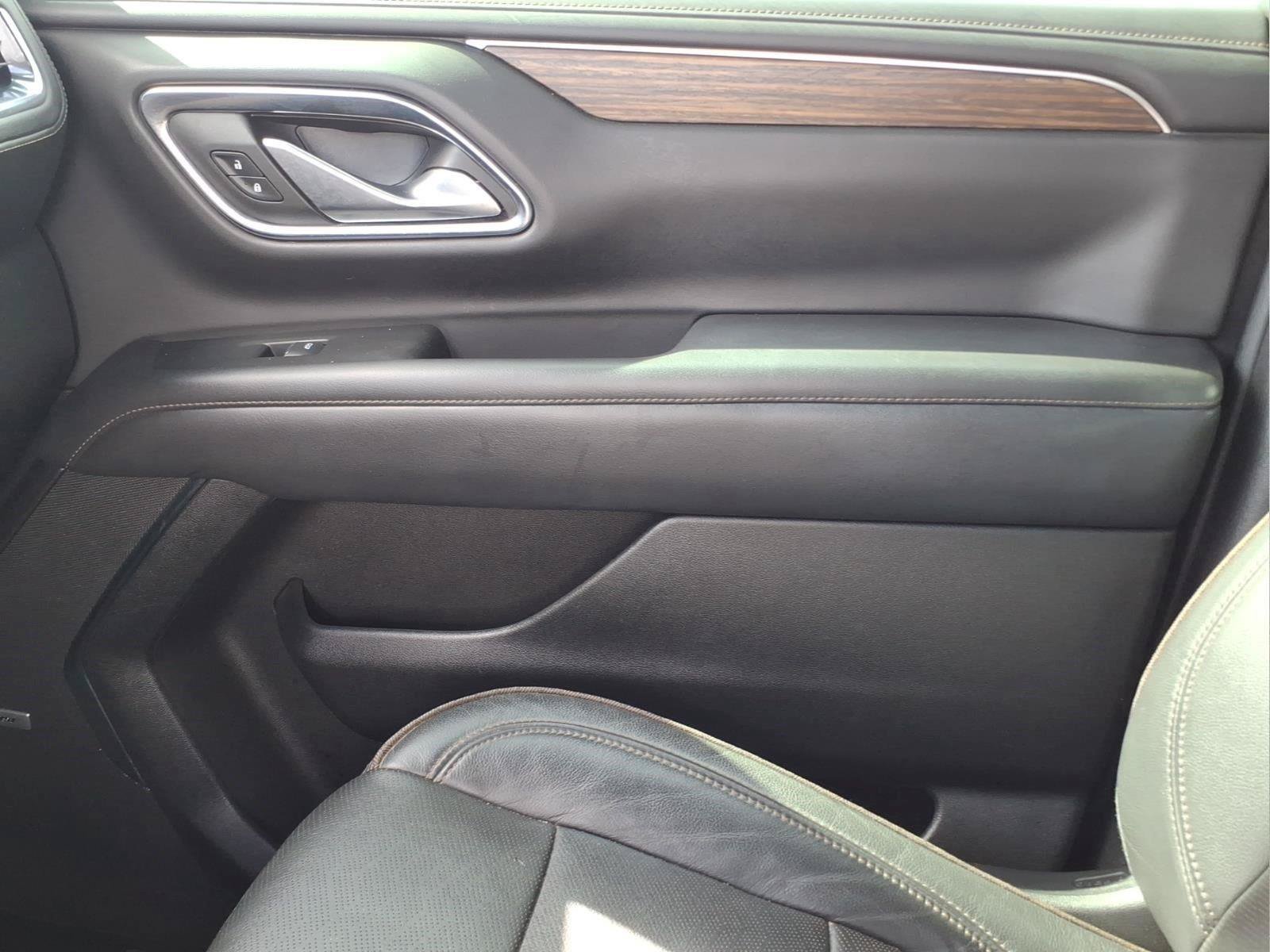 Used 2022 Chevrolet Tahoe High Country AWD/4WD image 29
