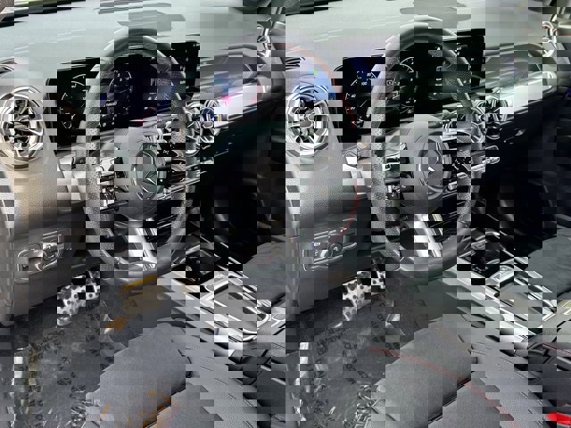 Used 2024 Mercedes-Benz GLB 250 image 17