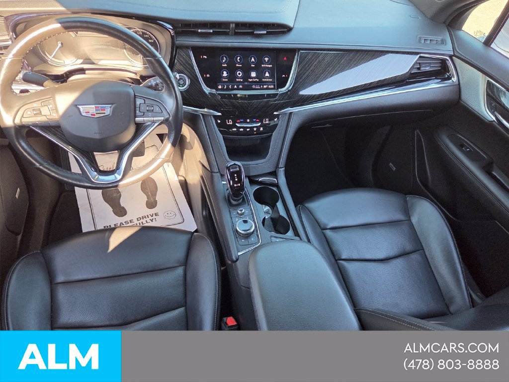 Used 2022 Cadillac XT6 Premium Luxury FWD image 12