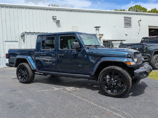 Certified 2025 Jeep Gladiator Sport