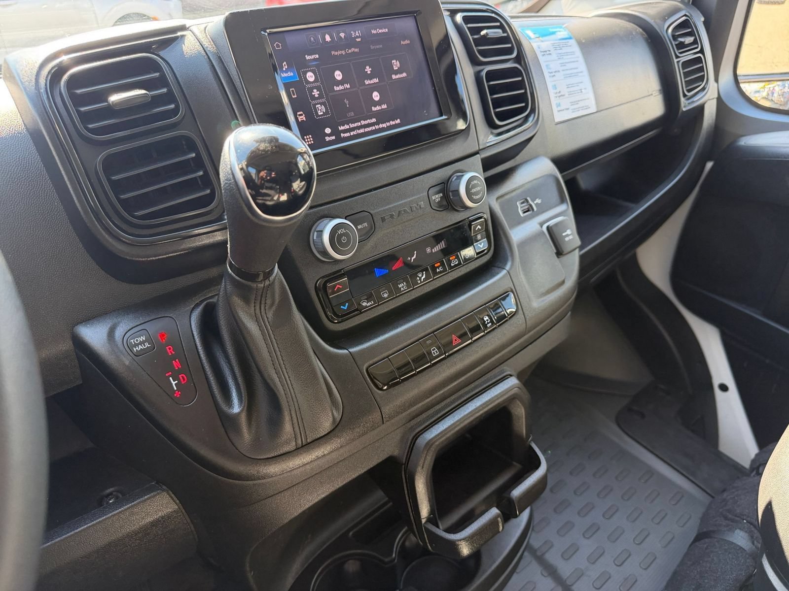 Used 2026 RAM ProMaster 2500 w/ Convenience Group FWD image 38