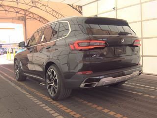 Used 2021 BMW X5 sDrive40i w/ Executive Package RWD image 4