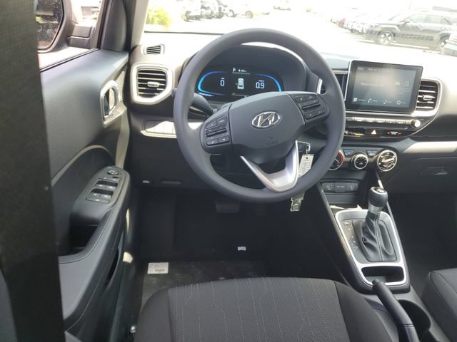 New 2026 Hyundai Venue SE FWD image 10
