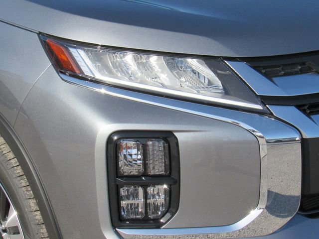 New 2026 Mitsubishi Outlander Sport SEL AWD/4WD image 9