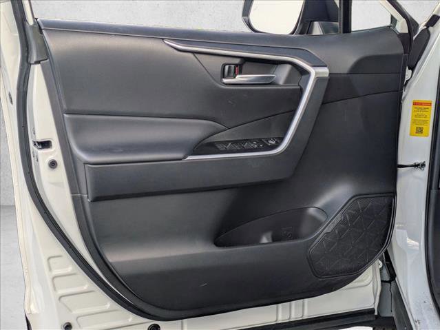 Used 2024 Toyota RAV4 XLE image 4