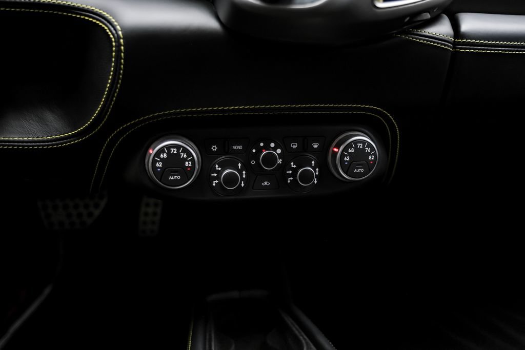 Used 2015 Ferrari 458 Spider RWD image 19