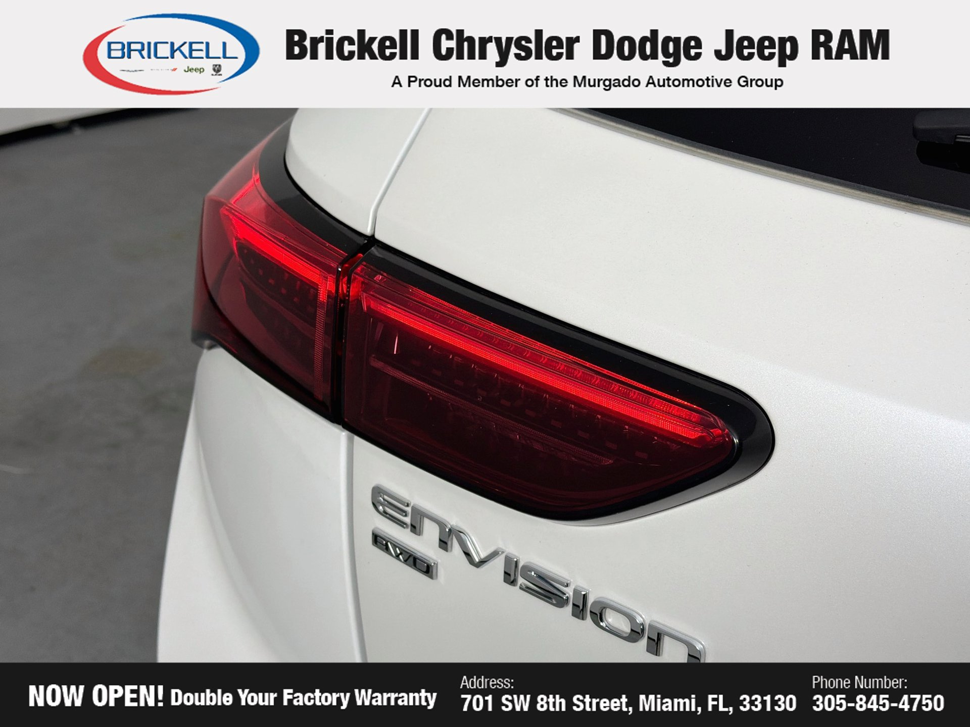 Used 2025 Buick Envision Sport Touring AWD/4WD image 11