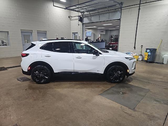 New 2026 Buick Envision Sport Touring image 7