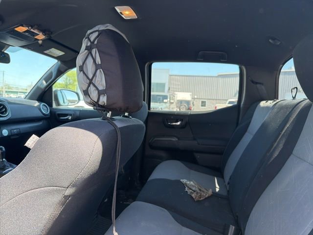 Used 2022 Toyota Tacoma TRD Sport AWD/4WD image 26