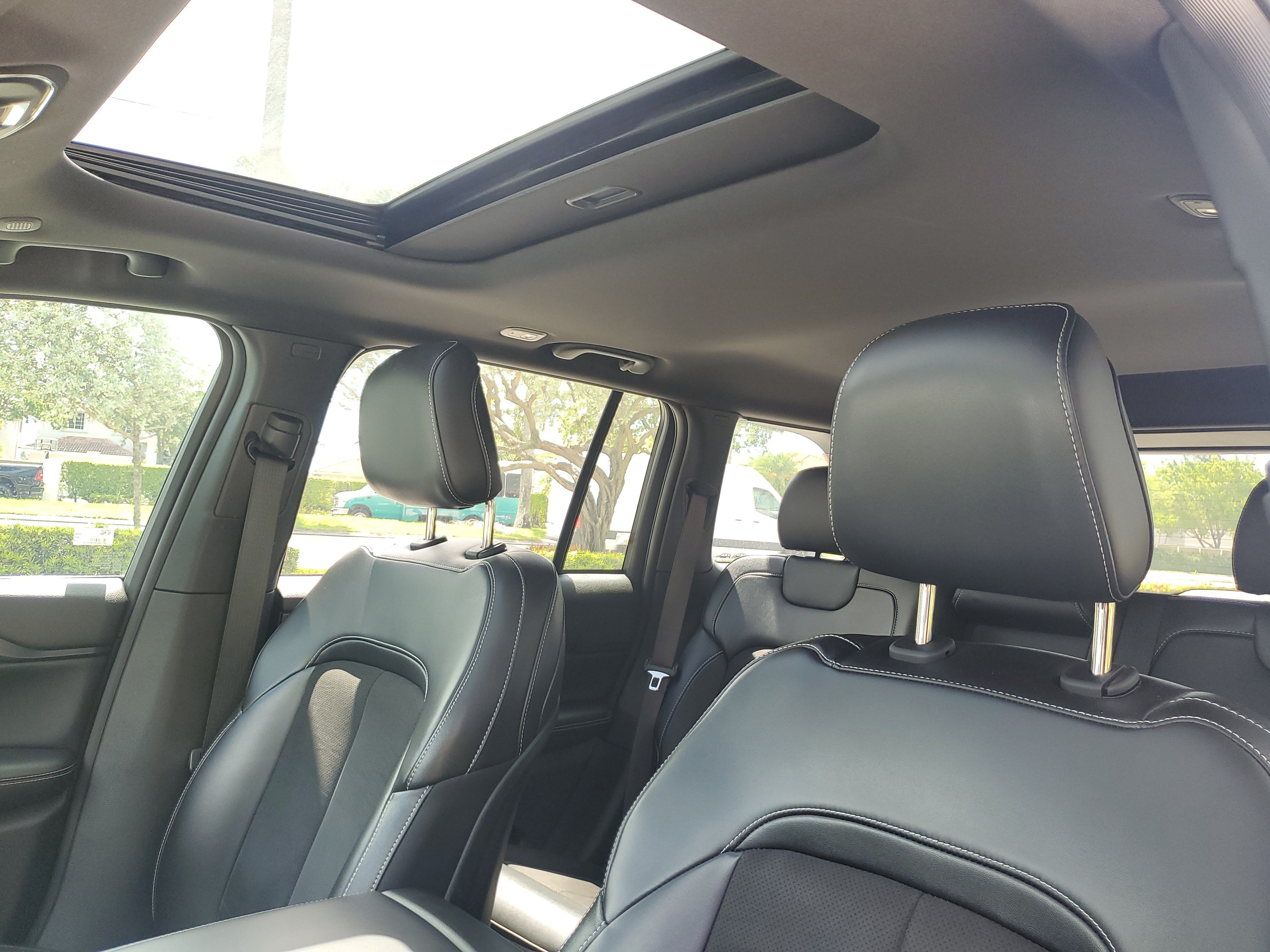 Used 2024 Jeep Grand Cherokee Altitude RWD image 19
