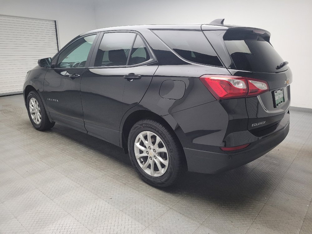 Used 2021 Chevrolet Equinox LS w/ LS Convenience Package AWD/4WD image 3